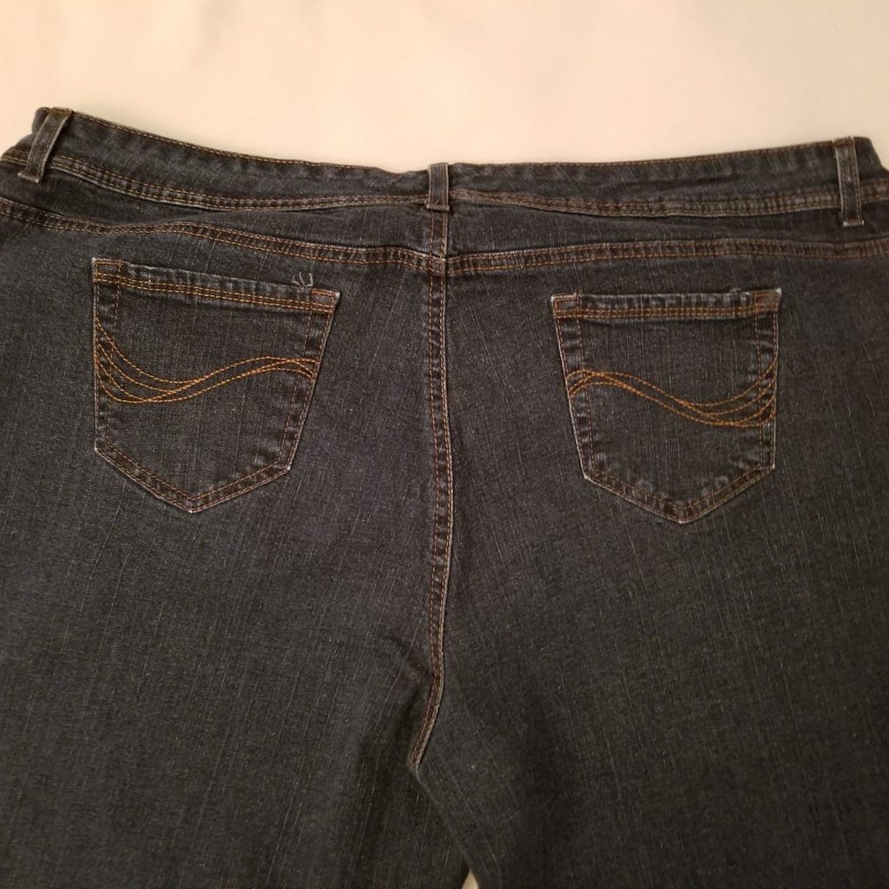 Jeans - Picture 4 of 5